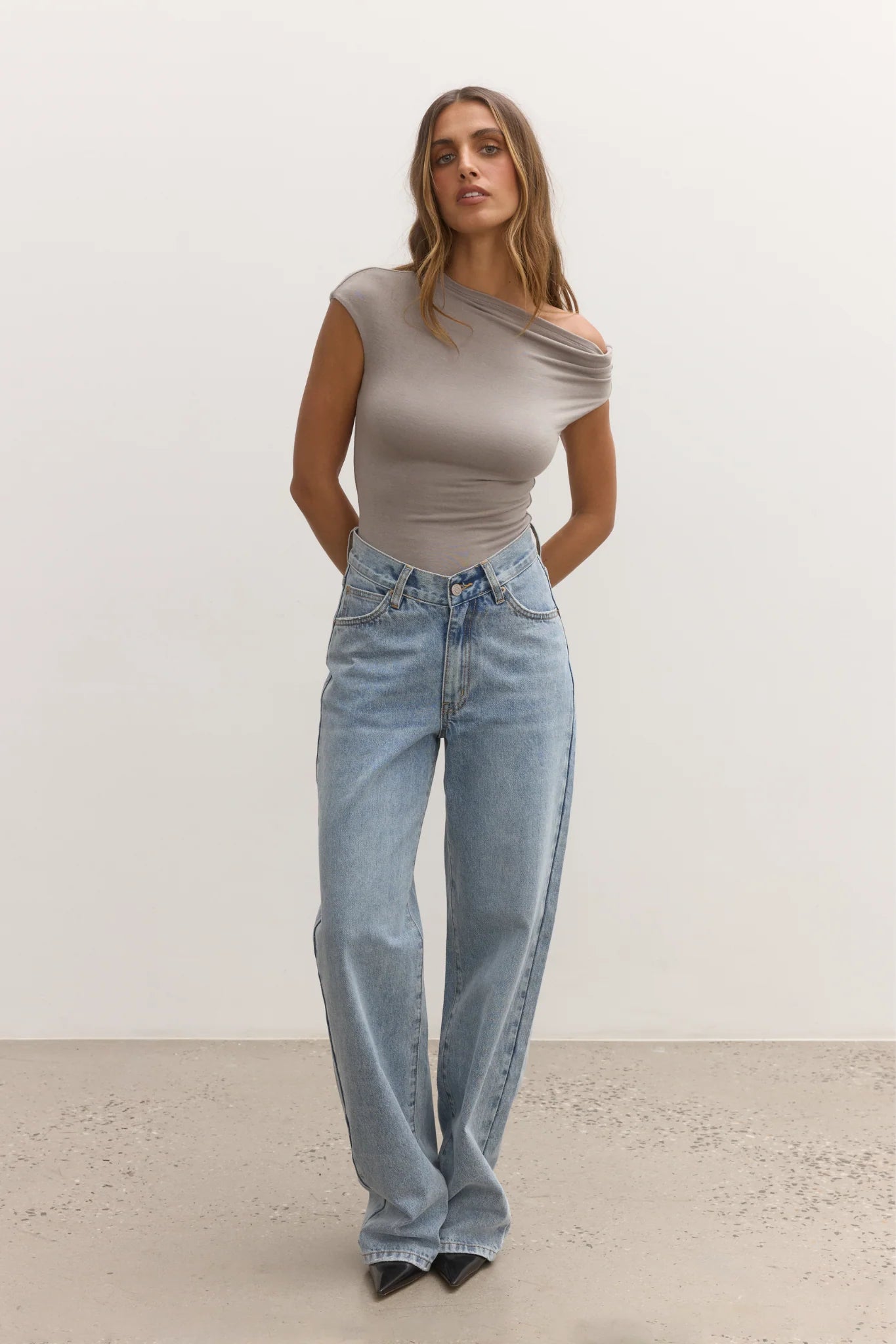 Everleigh Top - Dove Grey