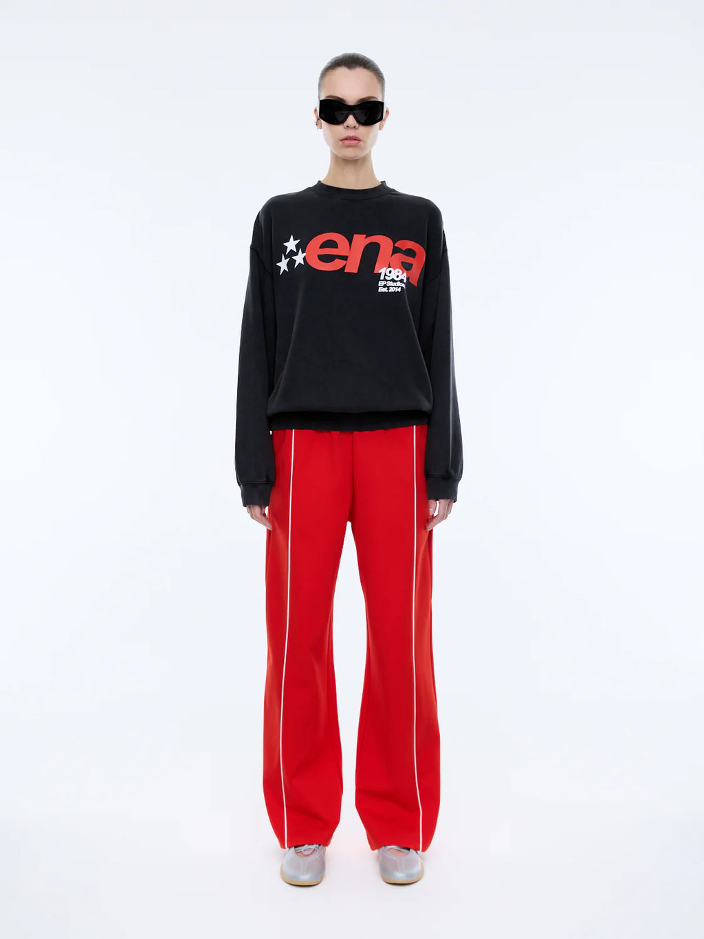 Star Sweatshirt - Washed Charcoal