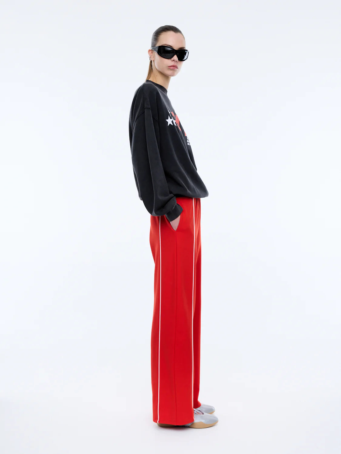 Star Sweatshirt - Washed Charcoal