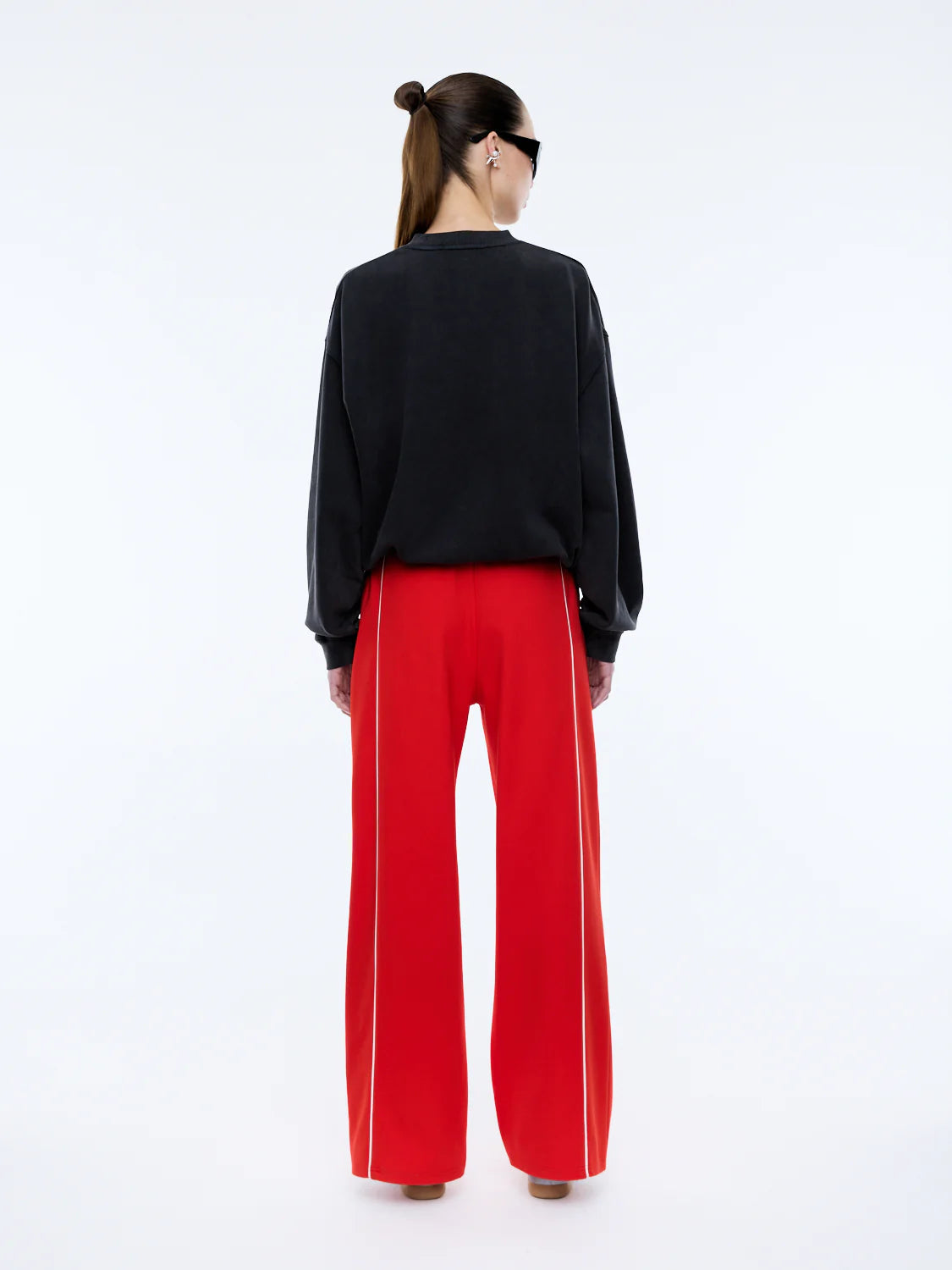 Star Sweatshirt - Washed Charcoal