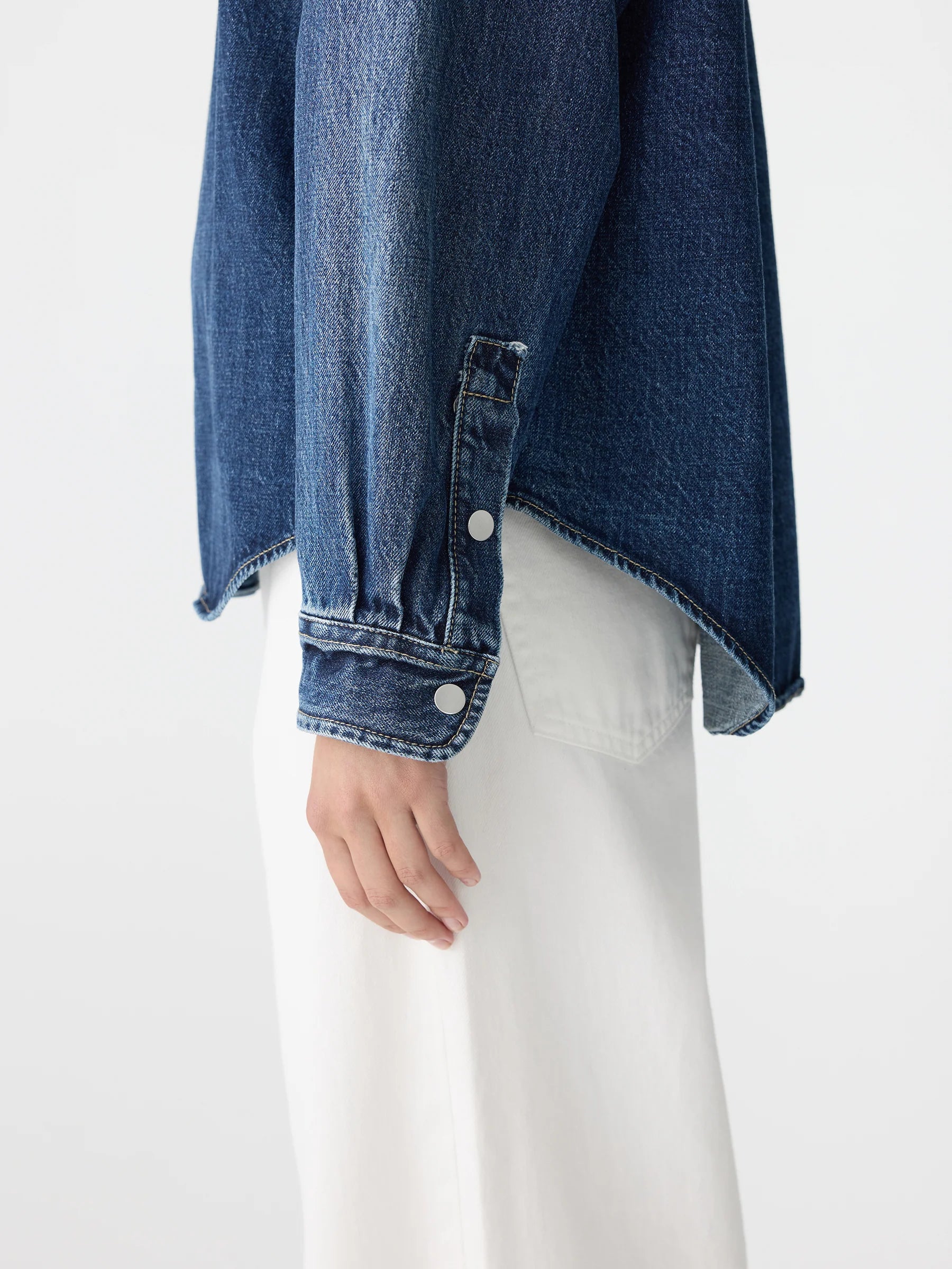 Denim Gradient Universal Shirt - Worn Indigo