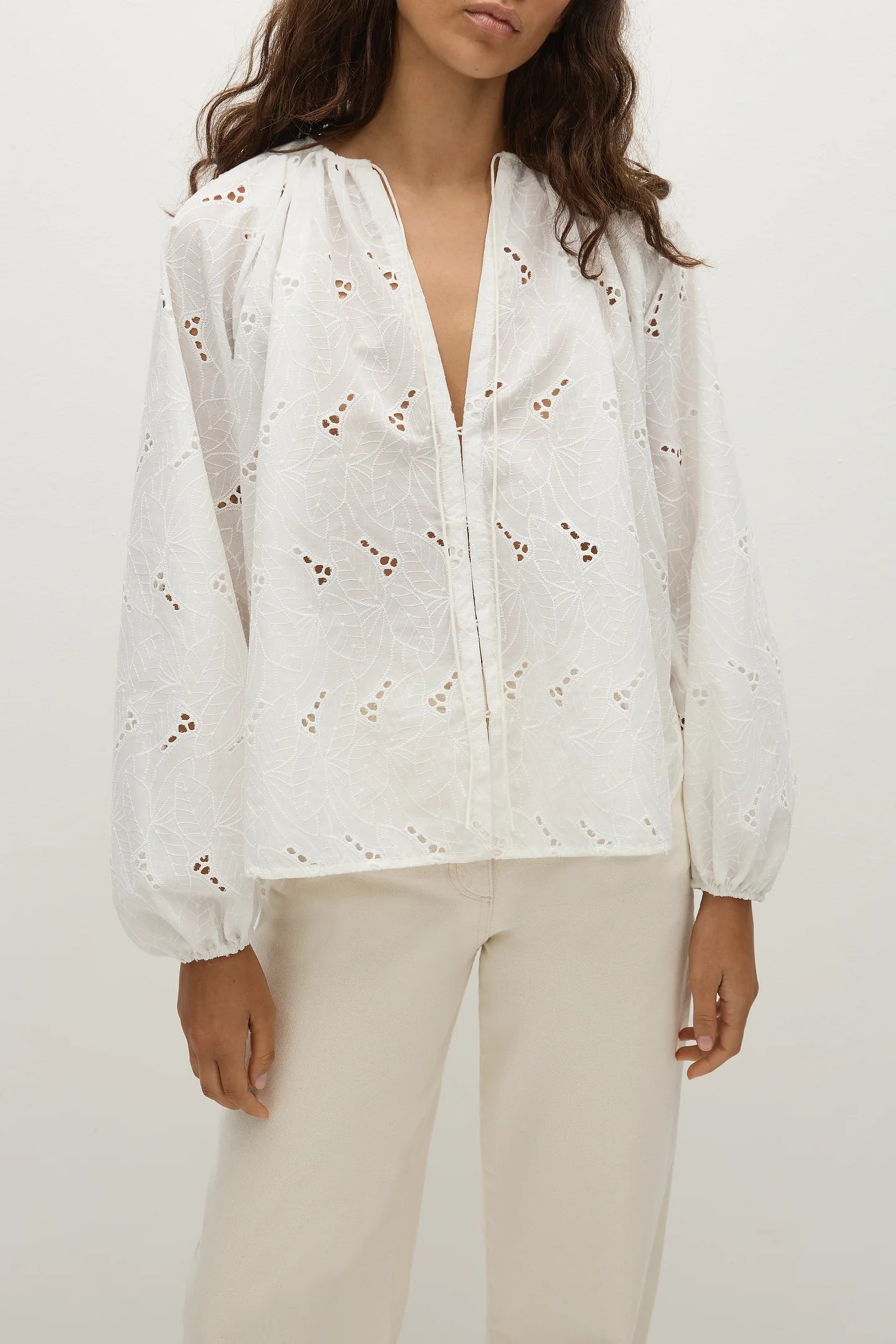 Thora Blouse - Birgitta Broderie/Anglaise White