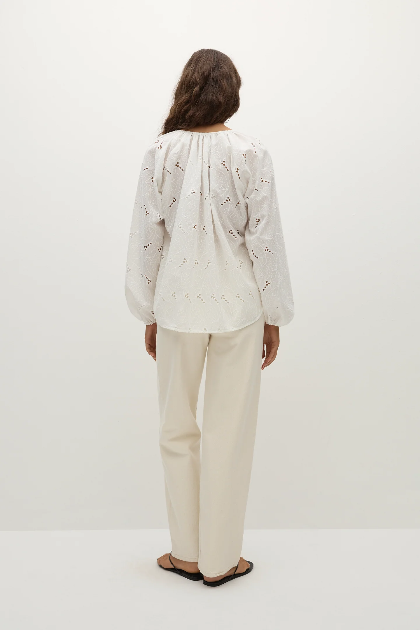 Thora Blouse - Birgitta Broderie/Anglaise White