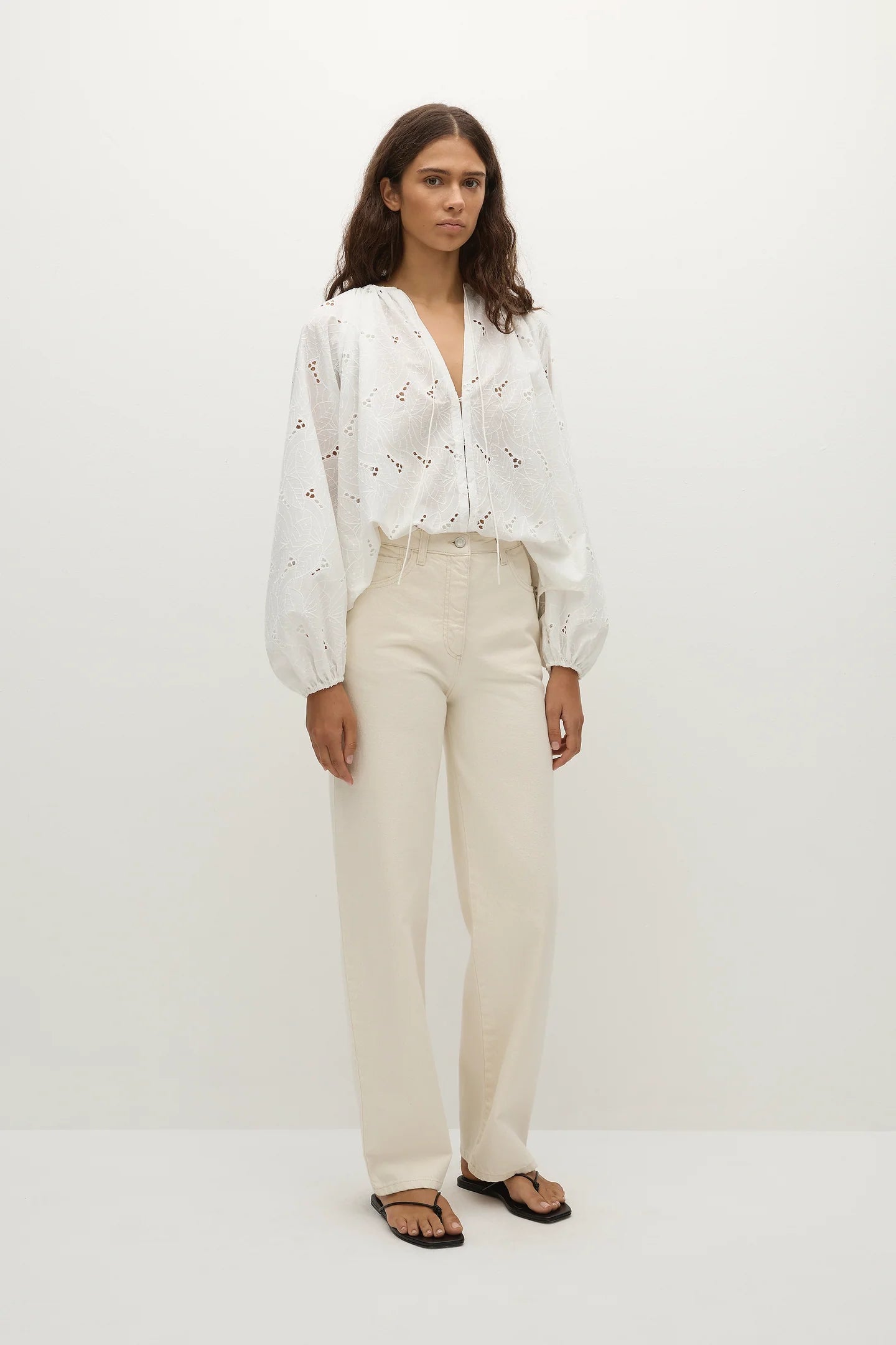 Thora Blouse - Birgitta Broderie/Anglaise White