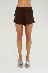 Sporty Shorty - Chocolate