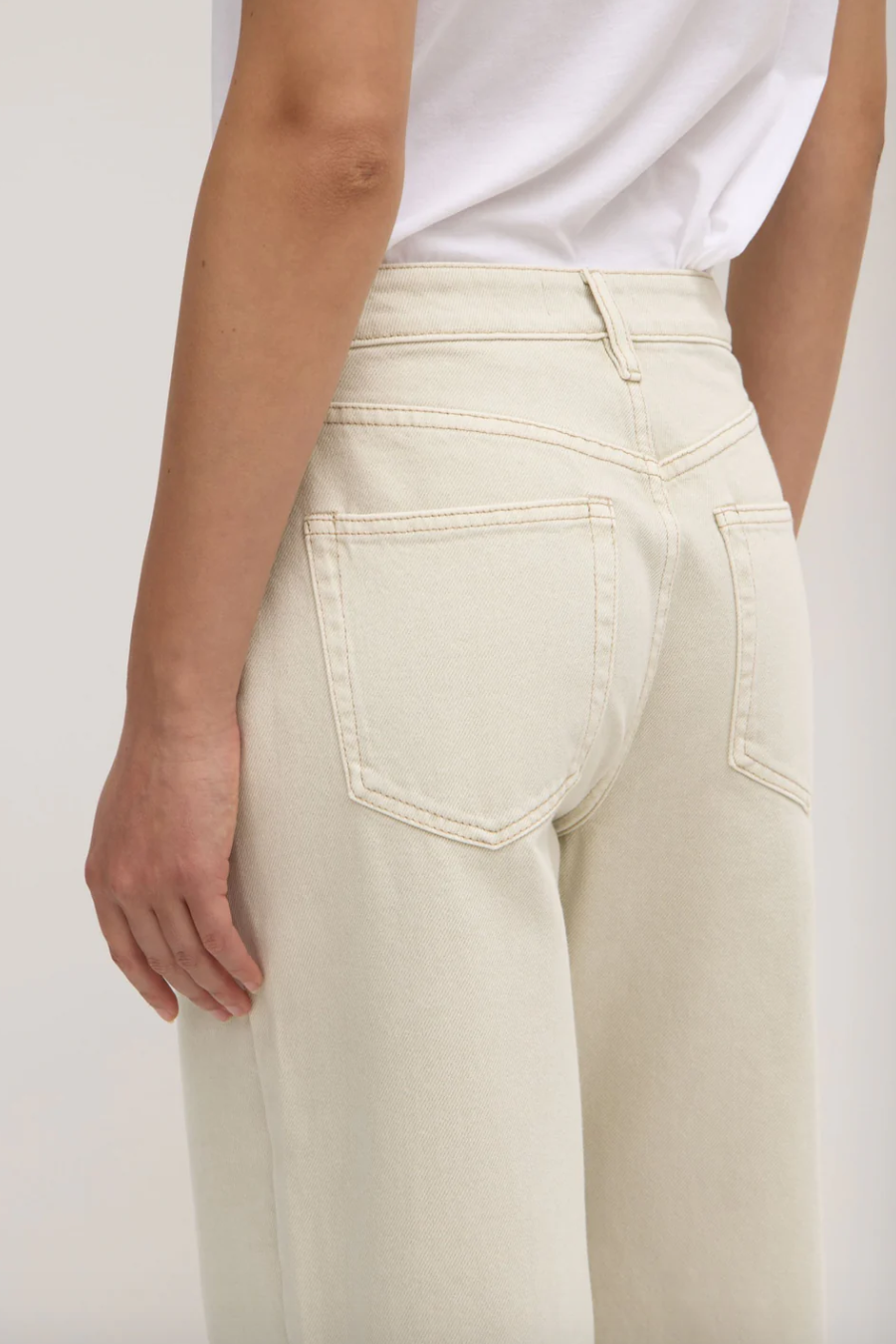 Womens Relaxed Jean - Chalk