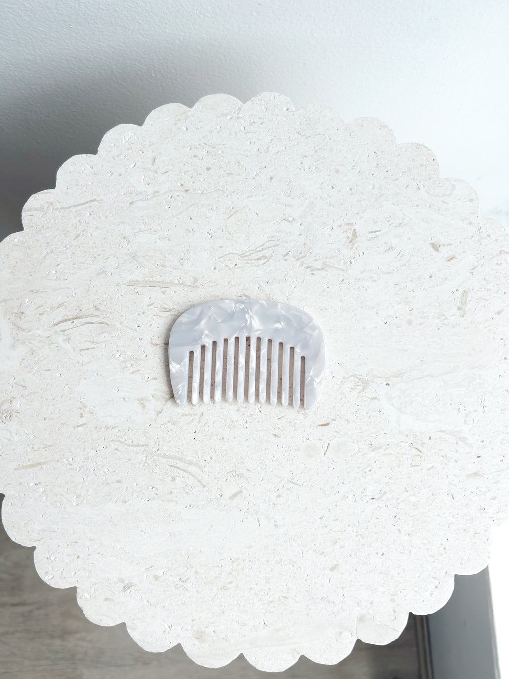 Mini Comb - White Marble