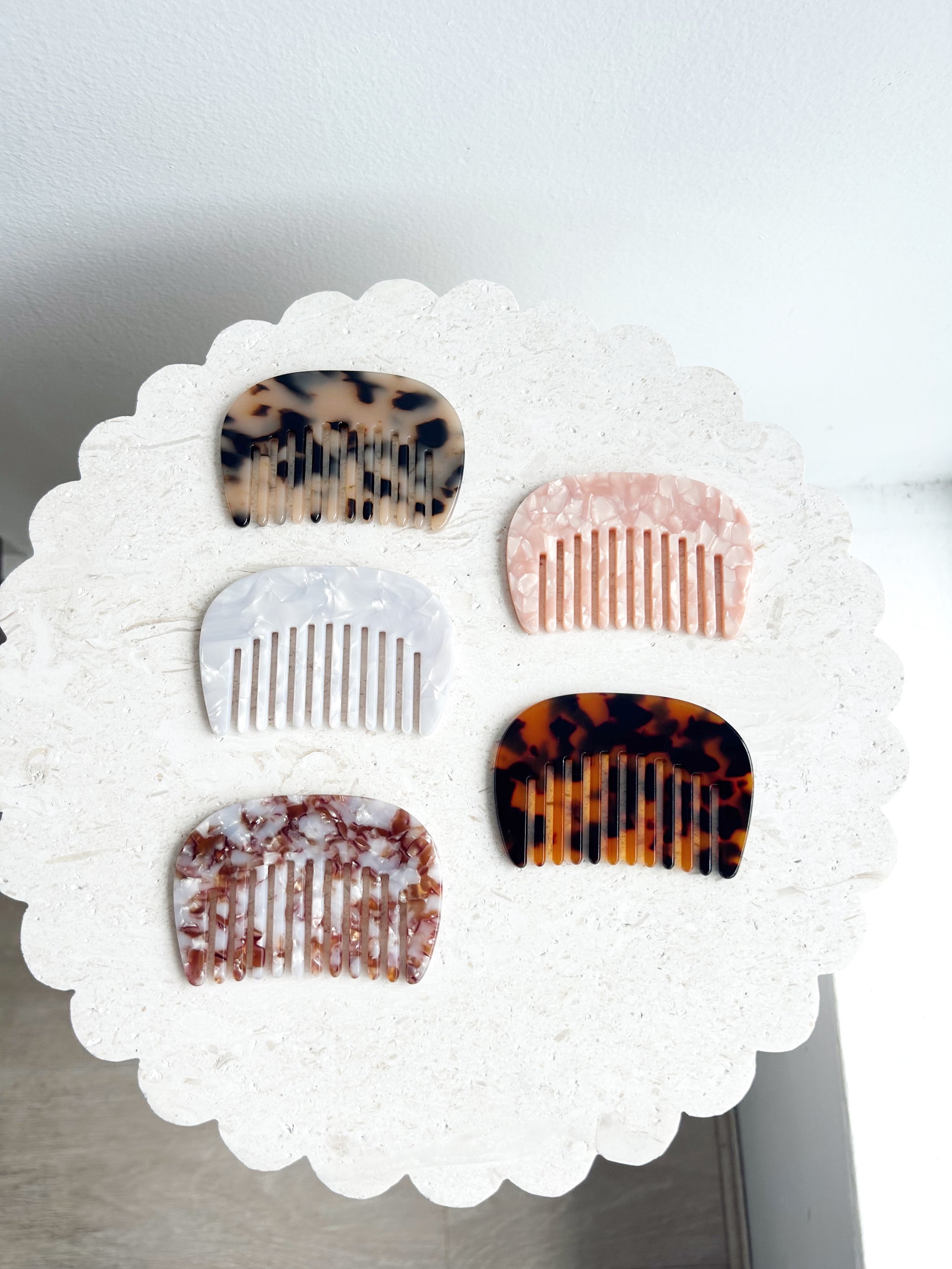 Mini Comb - White Marble