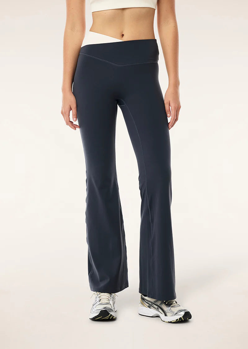 Women's Pants | Herman Store