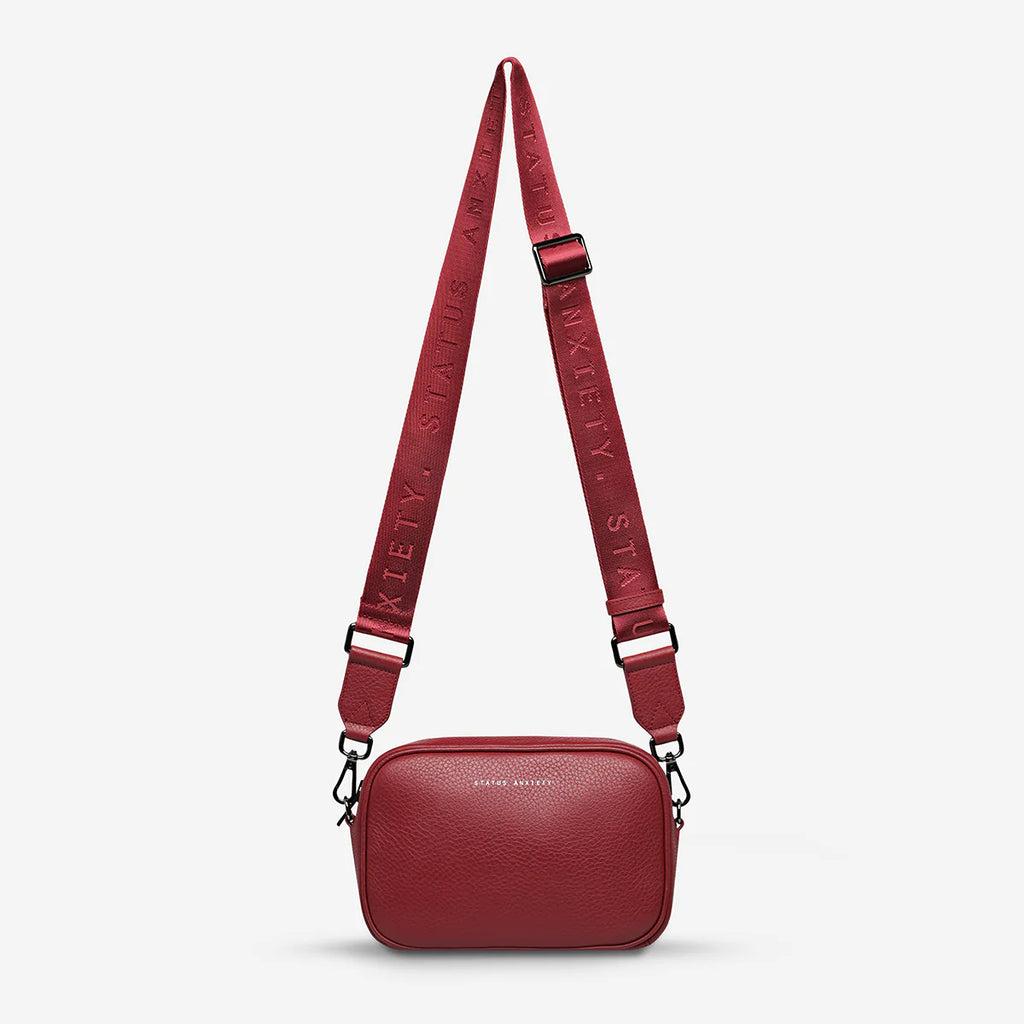 Plunder with Webbed Strap - Rouge