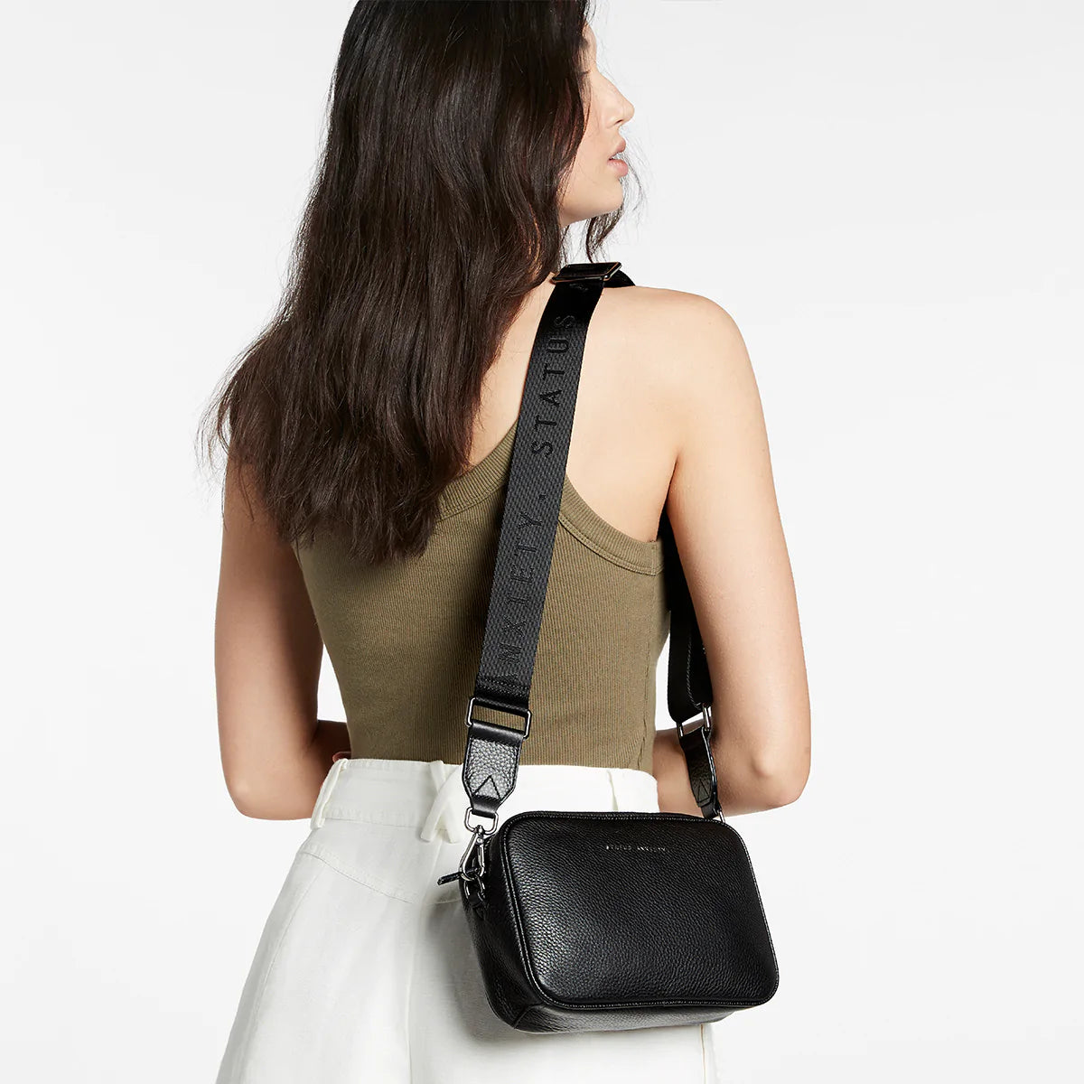 Plunder with Webbed Strap - Black